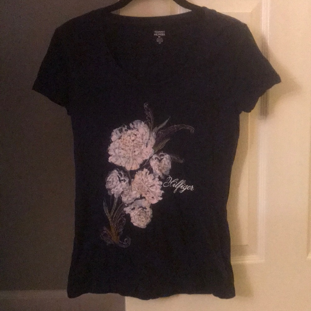 Navy Tommy Hilfiger T-shirt